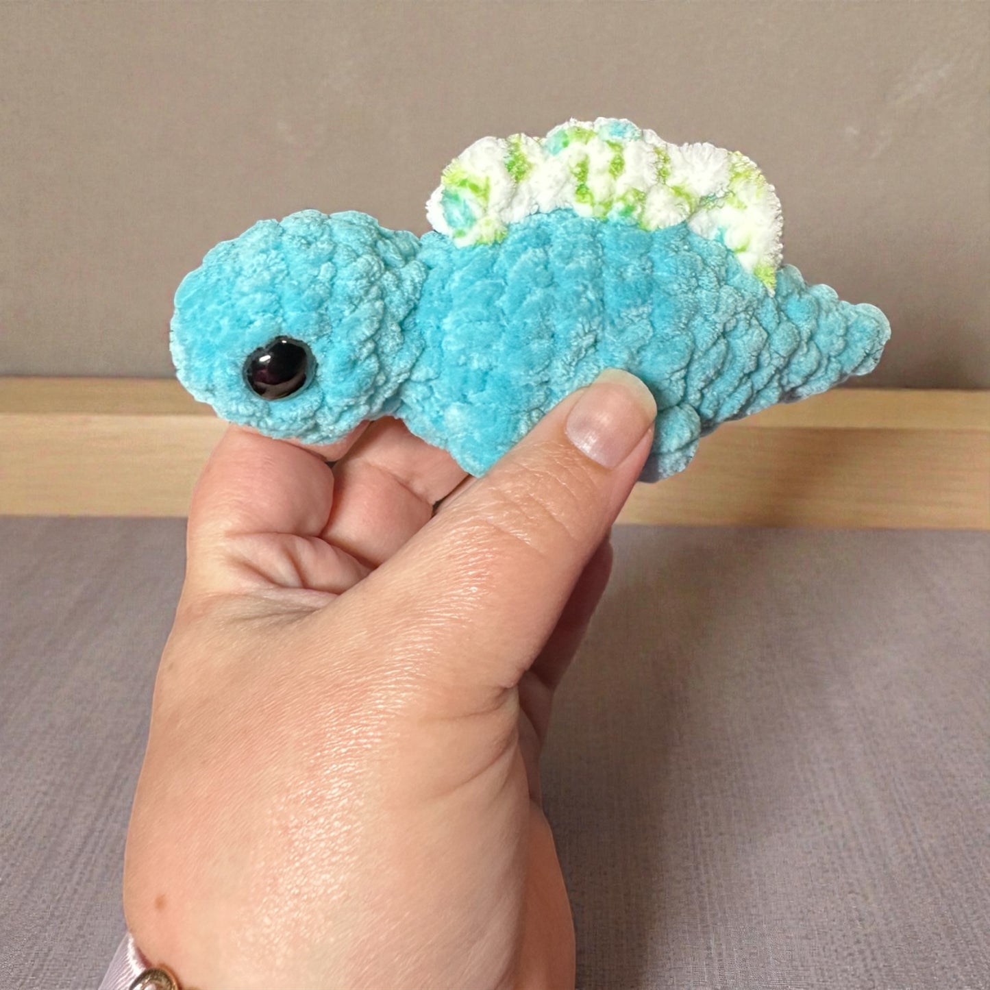 crochet Mini stegosaurus